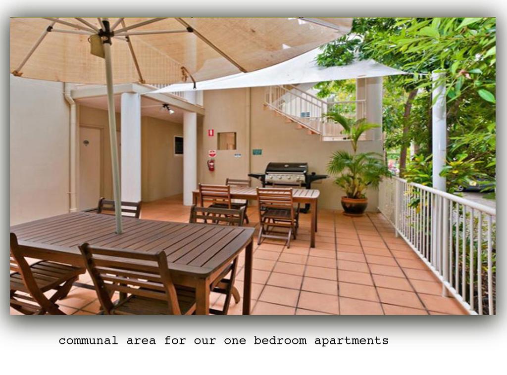 Port Douglas Apartments - Adults Only Oasis Exterior photo